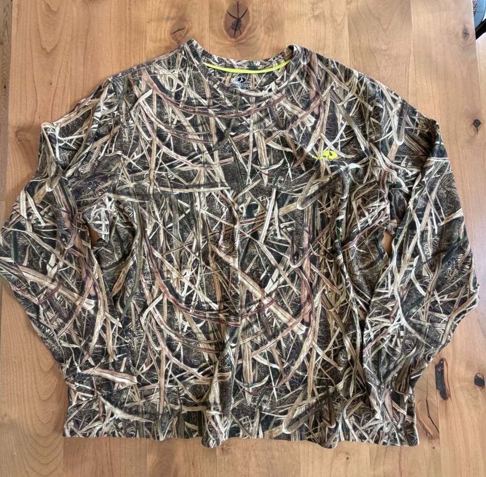 Mossy Oak Long Sleeve Camo T-Shirt Size 3XL Shadow Blades Pattern